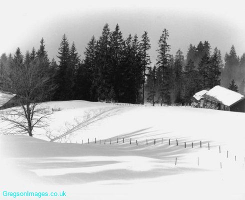 47bw-snowscape-switzerland