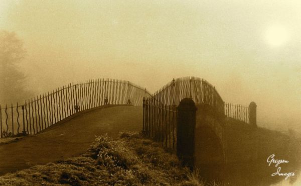 082-The-Stone-bridge-at-dawn-Cawthorne